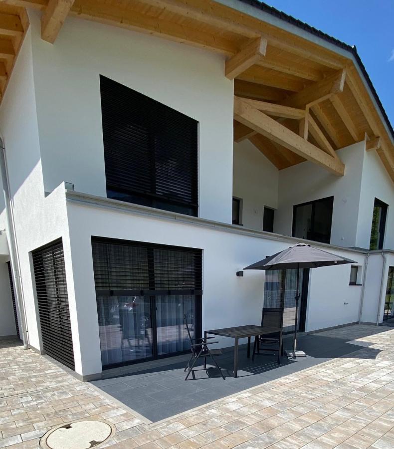 Apartamento Mountain Moments Tannheim - Familie Weber Exterior foto